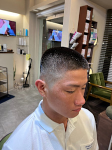 沢北風フェードボウズ - hair&relaxation salon Hot Naps掲載