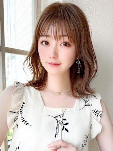 ひし形ショートボブレイヤーイメチェン美髪ホワイトブロンド - AFLOAT/L 錦糸町【アフロートエル】掲載