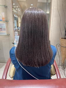 白髪ぼかし×くすみベージュ - EMU international 春日部本店掲載