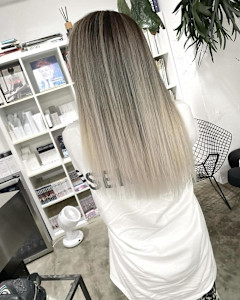 ホワイトカラー/バレイヤージュ/美髪/艶髪/白髪ぼかし - Di-KA HAIR sendai掲載