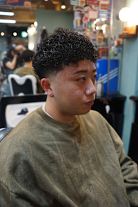 テーパーフェード×ハードパーマ - TIGHT SWAG BARBERWORKS掲載