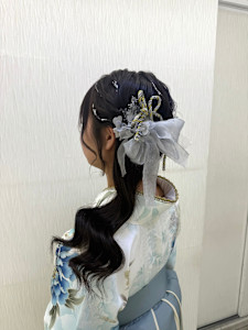 卒業式スタイル♪個性派サイドポニーテール - BELLEGROW掲載