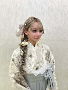 卒業式スタイル♪サイド編み下ろしスタイル - BELLEGROW掲載