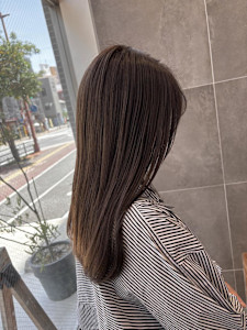 落ち着いたラベンダーグレージュのヘアカラー。 - 半個室型美容室 Sourire 荒戸店掲載