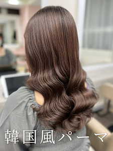 #韓国風パーマ #コテ巻き風パーマ #ロングパーマ #パーマ - Ammy掲載