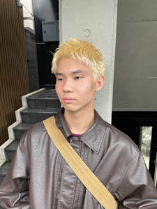 メンズショート/ホワイトブロンド/ブリーチデザイン - ACT 表参道店掲載