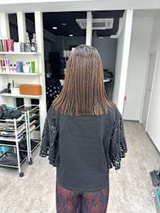 Louer hairmake×切りぱっなしミディアム - Louer hairmake掲載