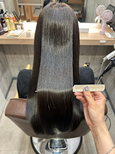 ◯圧倒的なツヤ感◯ 髪質改善/縮毛矯正 - ARiA by ECLART新宿南口店掲載