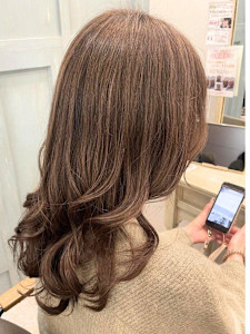 【ヘアジュレドゥ 安江】白髪ぼかし - hair jurer deux掲載