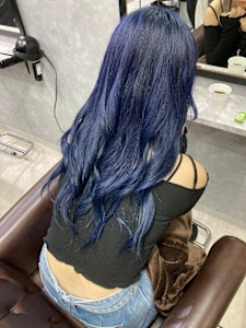 コバルトブルー - GLADGE池袋/ダブルカラー/ブリーチ掲載