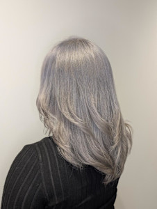 シルバーカラー - Bulansis Hair掲載