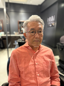 白髪イケオジサイドパート - THE MAN LeverageNewYork掲載