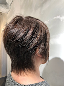 アルテマカラーミニマムボブ - hairmake＆design Axe-l掲載