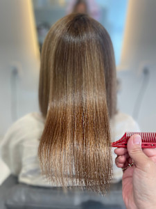 髪質改善縮毛矯正トリートメント - Fleu[r] フルー 都立大学店掲載