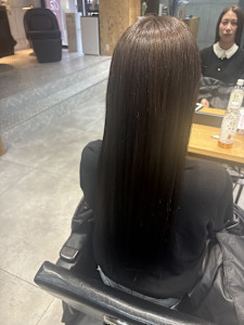 ダークグレージュカラー - newi 池袋掲載