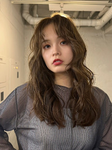 パーマスタイル/ナチュラルウルフ/アッシュベージュ - Farbe掲載