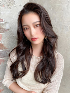 後れ毛が可愛い顔周りハイレイヤーロングチェリーブラウン  - AFLOAT/L 錦糸町【アフロートエル】掲載