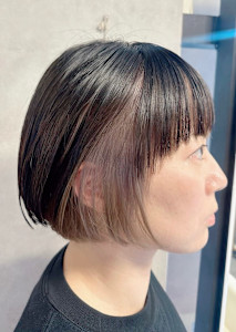 グレー系インナーカラー　ボックスボブ - Laverite hair&beauty掲載