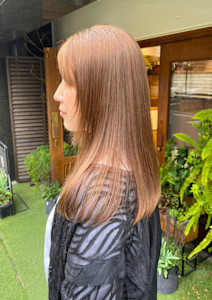 初夏のストレートで魅せる美髪ロング - HAIR&HEADSPA SQUARE＊UNO HAKATA掲載
