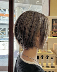 【さすだ】白髪ぼかし × 透明感グレージュカラー◎ - tip・top町田店掲載