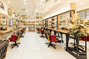COVER HAIR bliss 【カバー ヘア ブリス】川口/ららテラス川口東口駅前店(カバー ヘア ブリス カワグチララテラスカワグチヒガシグチエキマエテン)