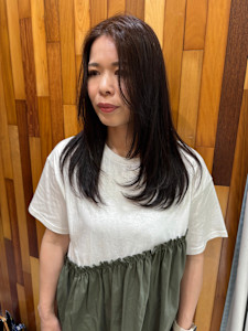 ワンカールできまるレイヤースタイル - hair lounge ungu掲載