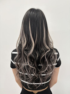 プルエクステハイライトスタイル - Rosa..5Hair掲載