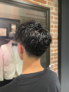 緩めツイストパーマ - ヒロ銀座ヘアーサロン 青山外苑前表参道店掲載