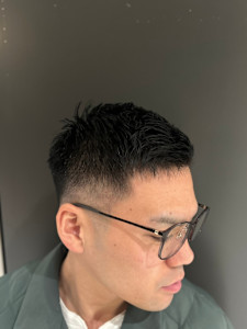 フェザーアップ - HIRO GINZAヘアサロン仙台名掛丁店掲載