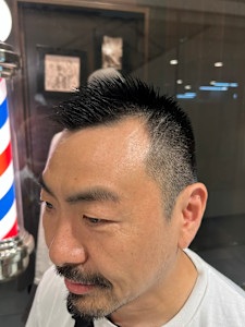 ビジネスベリーショート - ヒロ銀座ヘアーサロン銀座一丁目店掲載