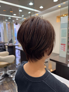 福山市/chartreuse/雰囲気漂うフェミニンショート - Chart Reuse シャルトルーズ掲載