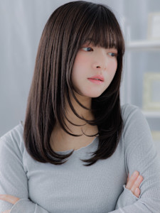 艶感ストレートロングレイヤーくすみカラー　姫カットレイヤー - mod's hair【モッズヘア】上尾/上尾西口店掲載