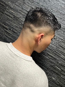 フェードベリーショート - ヒロ銀座 バーバーショップ 仙台本店【HIRO GINZA BARBER SHOP】掲載