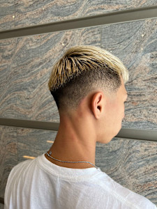 クロップスタイル×ハイトーンカラー - ヒロ銀座 バーバーショップ 仙台本店【HIRO GINZA BARBER SHOP】掲載