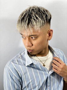 ホワイトカラー×スキンフェード - ヒロ銀座BARBER SHOP 名古屋本店掲載