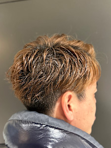 サイドパート - ヒロ銀座BARBER SHOP 秋葉原店掲載