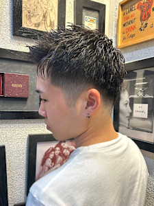 ベリーショートツーブロック - ヒロ銀座BARBER SHOP 秋葉原店掲載