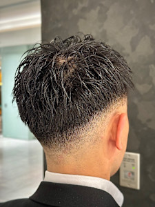 モヒカンフェード - HIRO GINZA BARBER SHOP 川崎掲載