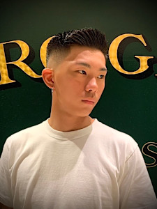 フェザーアップ - HIRO GINZA BARBER SHOP 川崎掲載