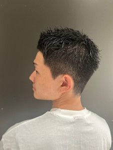 スパイキーショート - ヒロ銀座ヘアーサロン神田店掲載