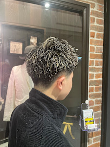 フェード×金メッシュ - ヒロ銀座ヘアーサロン神田店掲載