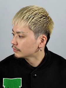 クロップハイトーンスタイル - ヒロ銀座ヘアーサロン神田店掲載