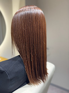 メテオストレート×ライトブラウン 『銀座/個室』 - answer BEAUTY SALON掲載