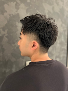 ツーブロックショート - ヒロ銀座ヘアーサロン 麻布乃木坂 六本木駅前店掲載