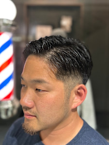 七三フェード - ヒロ銀座ヘアーサロン 麻布乃木坂 六本木駅前店掲載