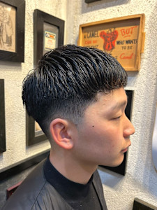 ツーブロックショート - HIRO GINZA BARBER SHOP 横浜掲載