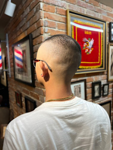 坊主スキンフェード - HIRO GINZA BARBER SHOP 横浜掲載