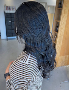 ブルーブラック/韓国風/顔周りレイヤー/髪質改善 - トリートヘアデザイン千葉店掲載