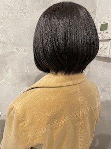 ～ショートボブ×艶カラー～ - miroa vita 平尾掲載