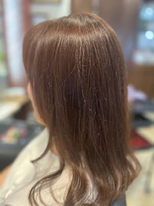 メデイアムウェーブヘア